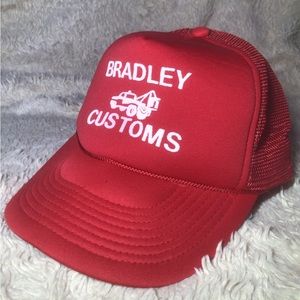 vintage BRADLEY CUSTOMS mesh trucker hat dad cap tow truck driver red snapback￼